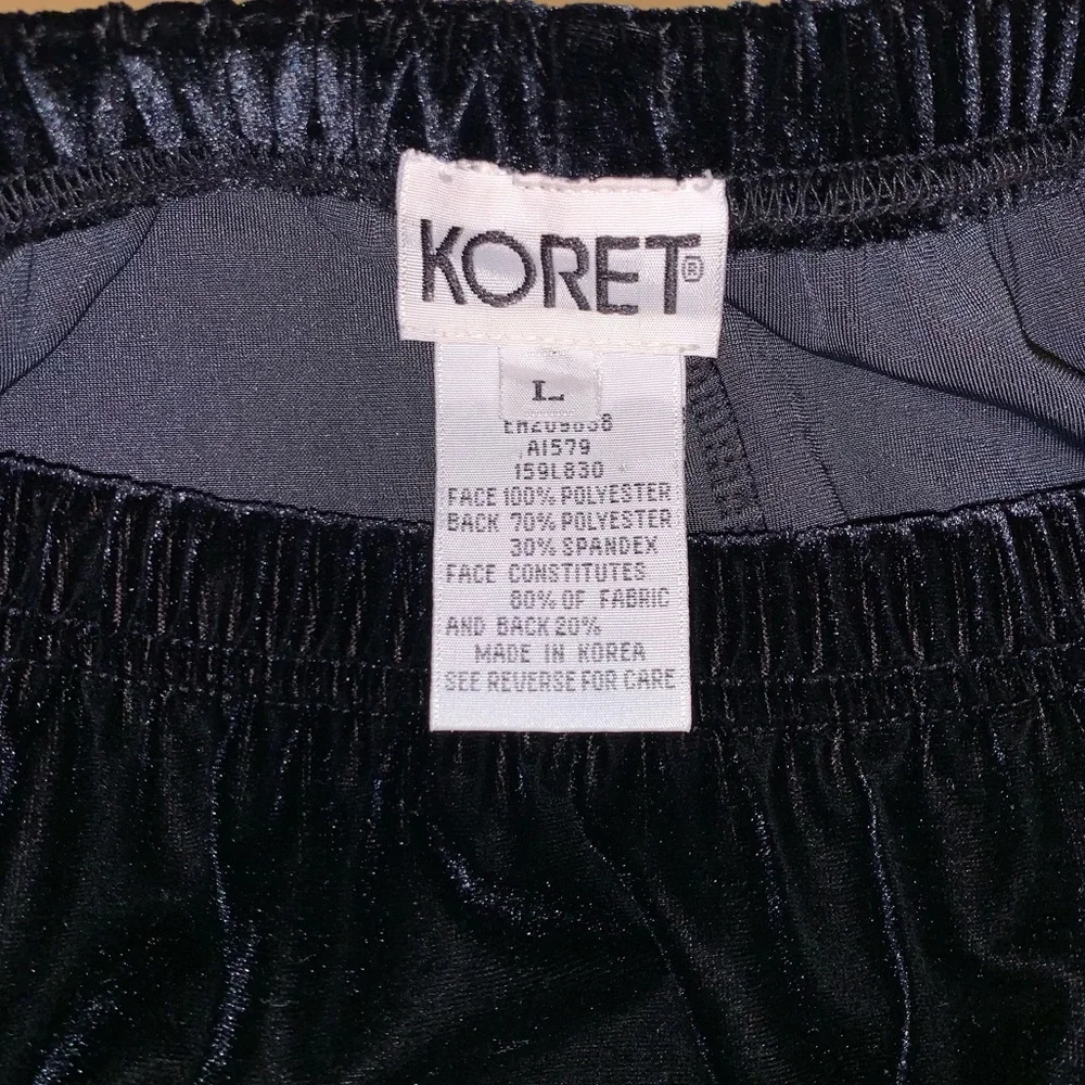 Vintage Koret Black Velvet Maxi Skirt size Large